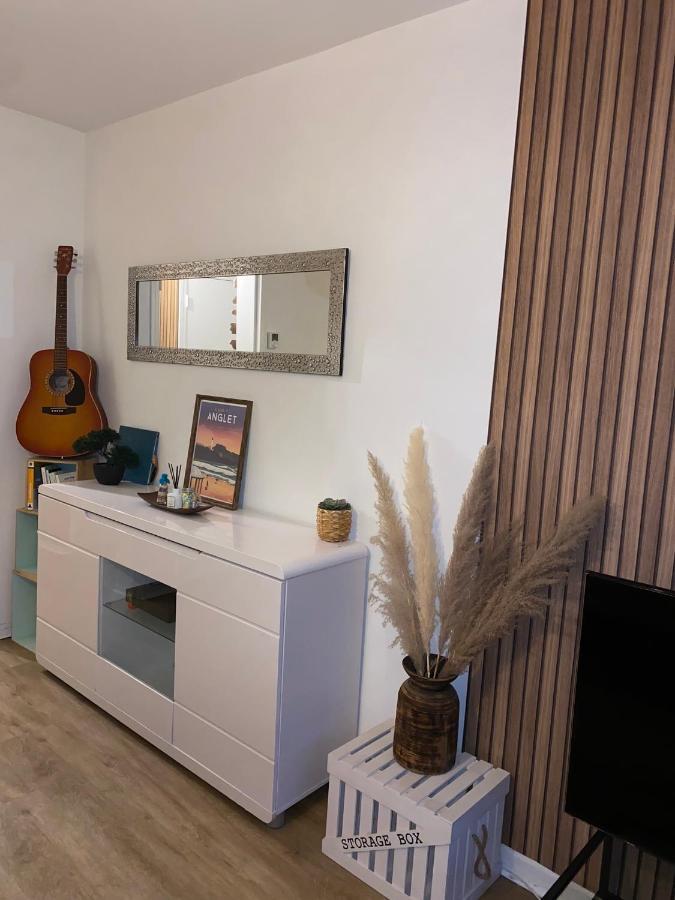 Superbe Appartement Au Calme Avec Parking Gratuit. Mérignac Exterior photo