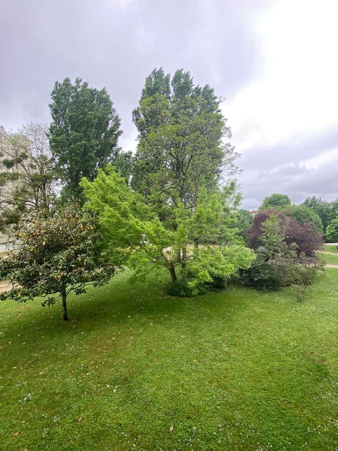 Superbe Appartement Au Calme Avec Parking Gratuit. Mérignac Exterior photo