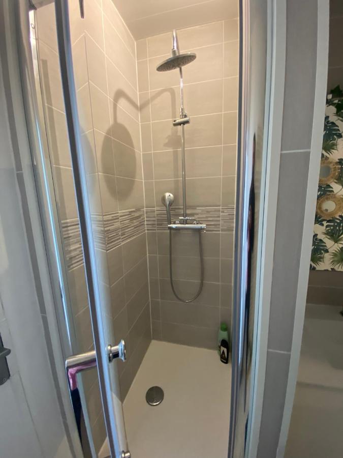 Superbe Appartement Au Calme Avec Parking Gratuit. Mérignac Exterior photo